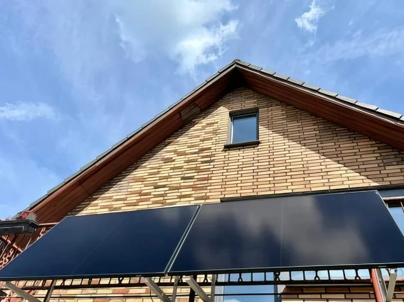 Ist eine 2000W Balkon-Solaranlage im Jahr 2026 legal?